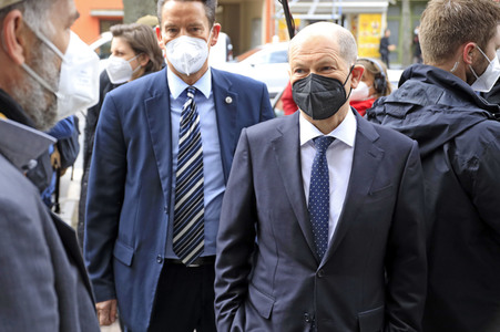 Olaf Scholz beim Besuch vom Vivantes-Klinikum in Berlin