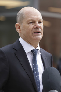 Olaf Scholz beim Besuch vom Vivantes-Klinikum in Berlin