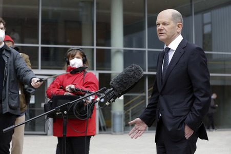 Olaf Scholz beim Besuch vom Vivantes-Klinikum in Berlin