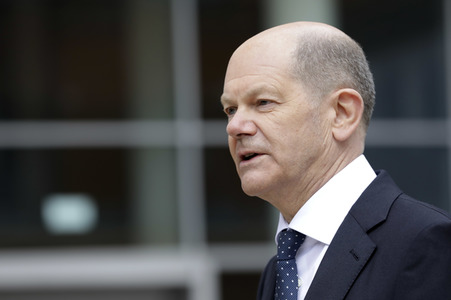 Olaf Scholz beim Besuch vom Vivantes-Klinikum in Berlin