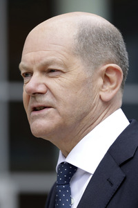 Olaf Scholz beim Besuch vom Vivantes-Klinikum in Berlin