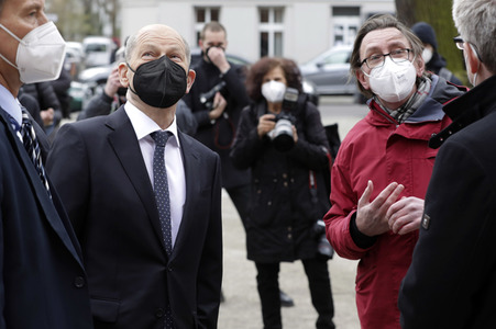Olaf Scholz beim Besuch vom Vivantes-Klinikum in Berlin