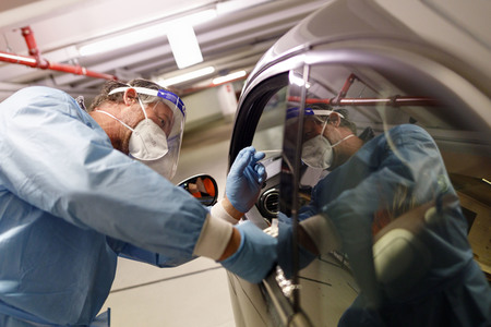 Symbolfoto Coronatest Drive-In