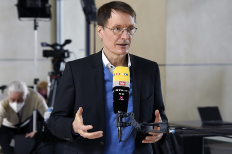 222. Sitzung des Deutschen Bundestages in Berlin