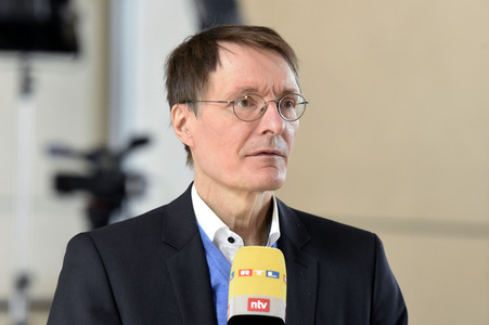 222. Sitzung des Deutschen Bundestages in Berlin