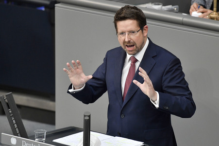 222. Sitzung des Deutschen Bundestages in Berlin