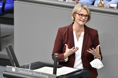 222. Sitzung des Deutschen Bundestages in Berlin