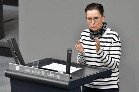 222. Sitzung des Deutschen Bundestages in Berlin