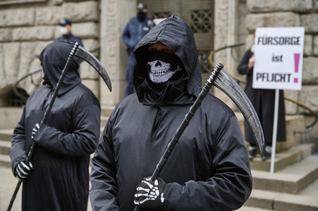 Gedenken an die Opfer der Schießstandaffäre in Berlin