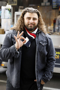 Eröffnung von 'Willi Herren’s Rievkooche Bud' in Köln