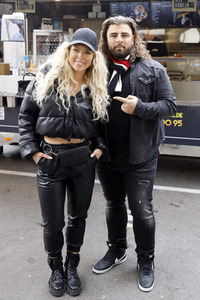 Eröffnung von 'Willi Herren’s Rievkooche Bud' in Köln