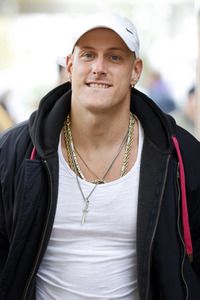 Eröffnung von 'Willi Herren’s Rievkooche Bud' in Köln