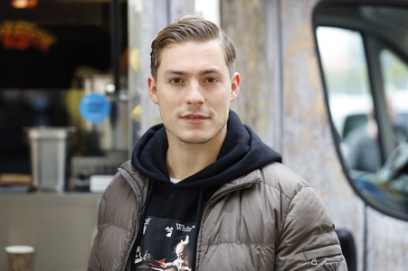 Eröffnung von 'Willi Herren’s Rievkooche Bud' in Köln