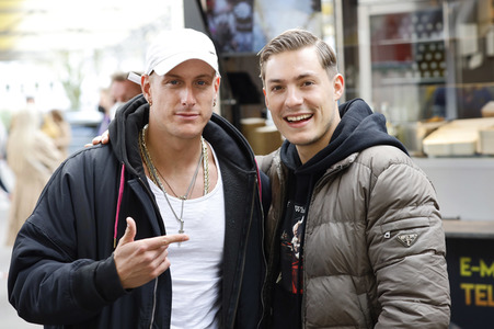 Eröffnung von 'Willi Herren’s Rievkooche Bud' in Köln