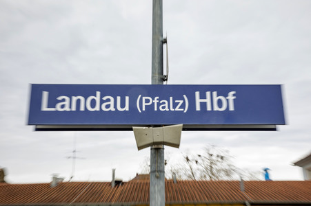 Der Hauptbahnhof in Landau