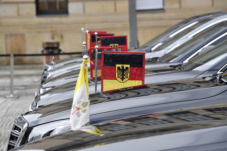 Zentrale Gedenkveranstaltung für die Verstorbenen in der Corona-Pandemie in Berlin