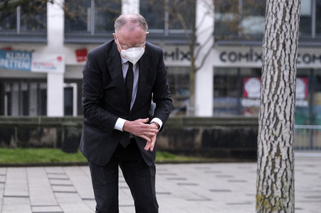 Gedenkveranstaltung für die Opfer der Corona-Pandemie in Hannover