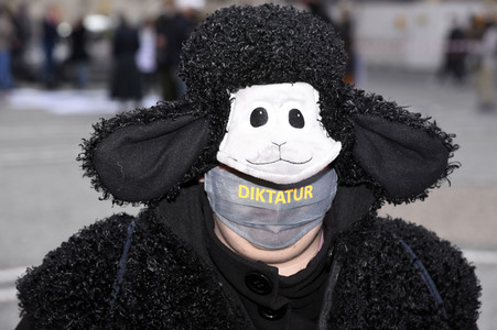 Demonstration gegen die bundesweite Verschärfung des Infektionsschutzgesetzes in München