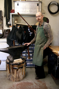 Traditionelle Handwerke - Der Instrumentenbauer