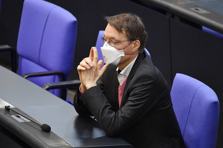 223. Sitzung des Deutschen Bundestages in Berlin