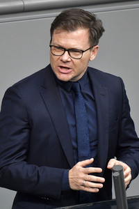 225. Sitzung des Deutschen Bundestages in Berlin