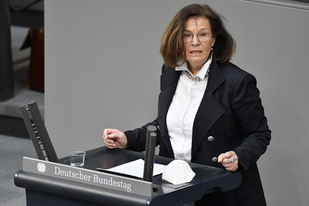 225. Sitzung des Deutschen Bundestages in Berlin