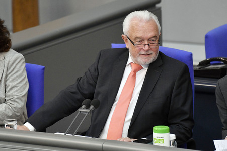 225. Sitzung des Deutschen Bundestages in Berlin