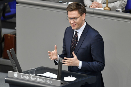 225. Sitzung des Deutschen Bundestages in Berlin