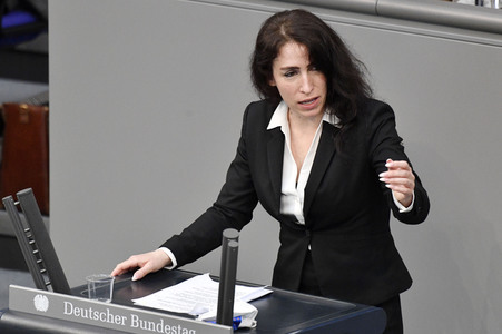 225. Sitzung des Deutschen Bundestages in Berlin