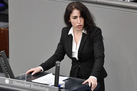 225. Sitzung des Deutschen Bundestages in Berlin