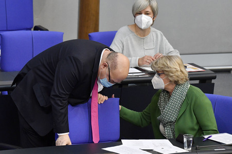 225. Sitzung des Deutschen Bundestages in Berlin