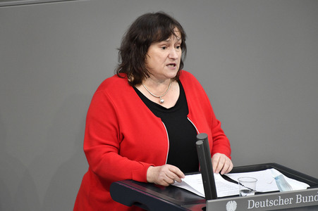 225. Sitzung des Deutschen Bundestages in Berlin