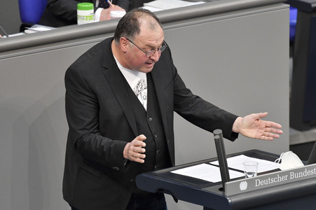 225. Sitzung des Deutschen Bundestages in Berlin