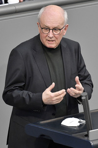 225. Sitzung des Deutschen Bundestages in Berlin