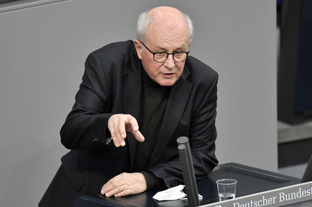 225. Sitzung des Deutschen Bundestages in Berlin