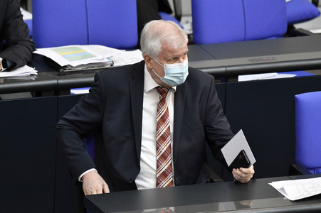 225. Sitzung des Deutschen Bundestages in Berlin