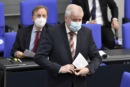 225. Sitzung des Deutschen Bundestages in Berlin