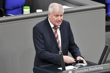 225. Sitzung des Deutschen Bundestages in Berlin