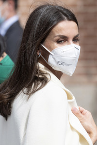 Die spanischen Royals besuchen das Instituto Cervantes in Alcalá de Henares