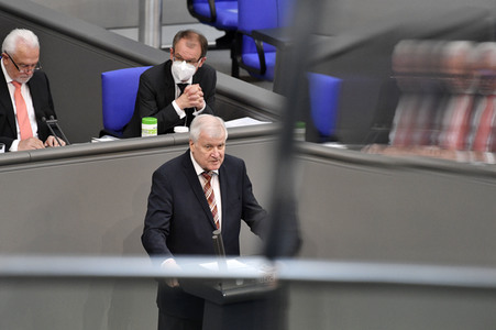 225. Sitzung des Deutschen Bundestages in Berlin