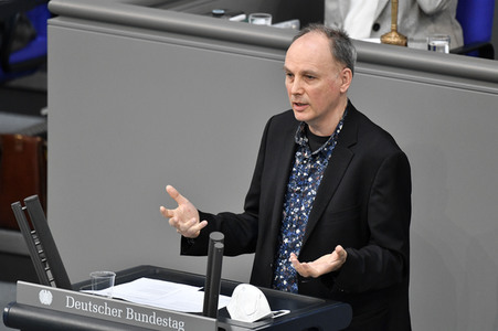 225. Sitzung des Deutschen Bundestages in Berlin