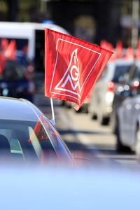 Aktion der IG-Metall 'Gleiche Arbeit - gleicher Lohn' in Berlin