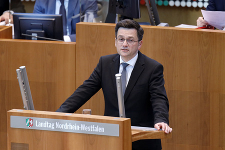 125. Plenarsitzung des Landtages Nordrhein-Westfalen in Düsseldorf