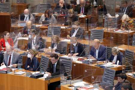 125. Plenarsitzung des Landtages Nordrhein-Westfalen in Düsseldorf