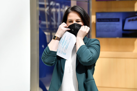 Pressestatement mit Annalena Baerbock in Berlin