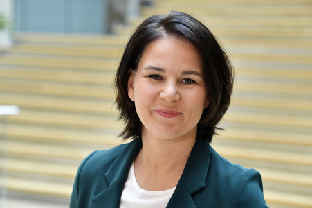 Pressestatement mit Annalena Baerbock in Berlin