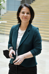 Pressestatement mit Annalena Baerbock in Berlin