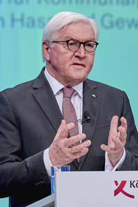 Freischaltung des Onlineportals 'Stark im Amt' in Berlin