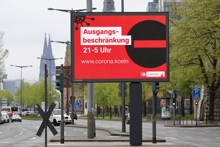 Symbolfoto Ausgangssperre