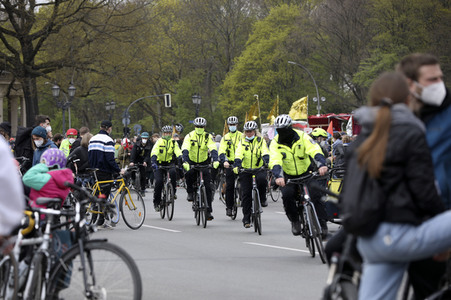 Fahrraddemo zum 1. Mai in Berlin